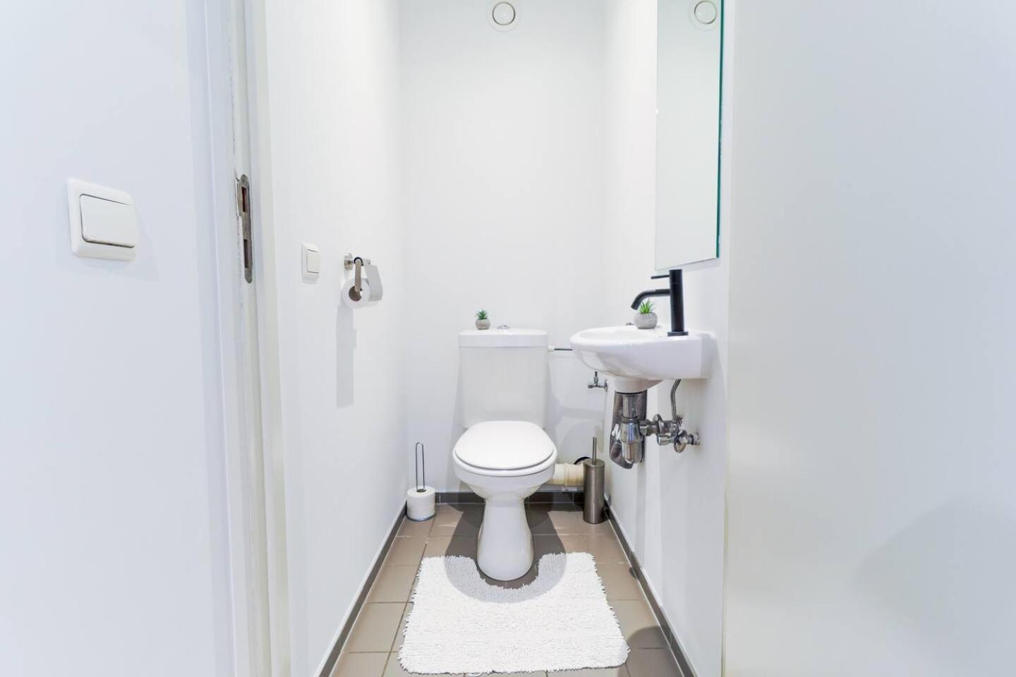 Apartment Scheldekaai Antwerp Exterior photo